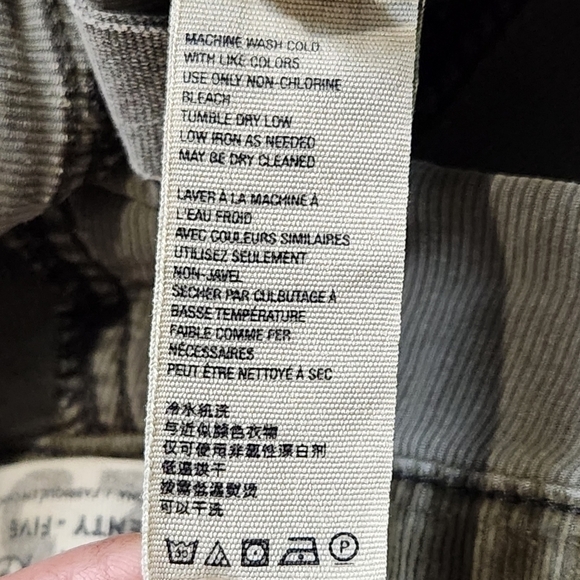 Size 25 Pant Ultra slim Corduroy Olive green color FREE PEOPLE - Picture 15 of 16